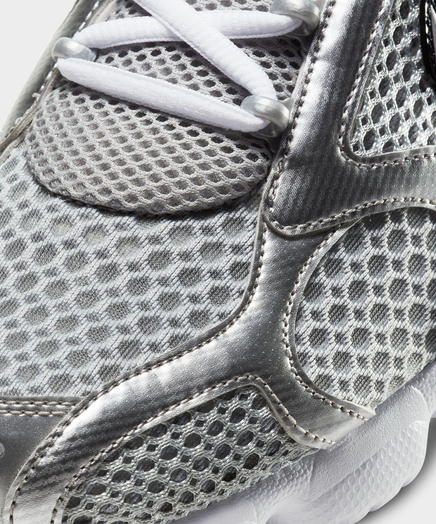 Nike Air Zoom Spiridon Cage in Smoke Grey / Metallic Silver - Image 6