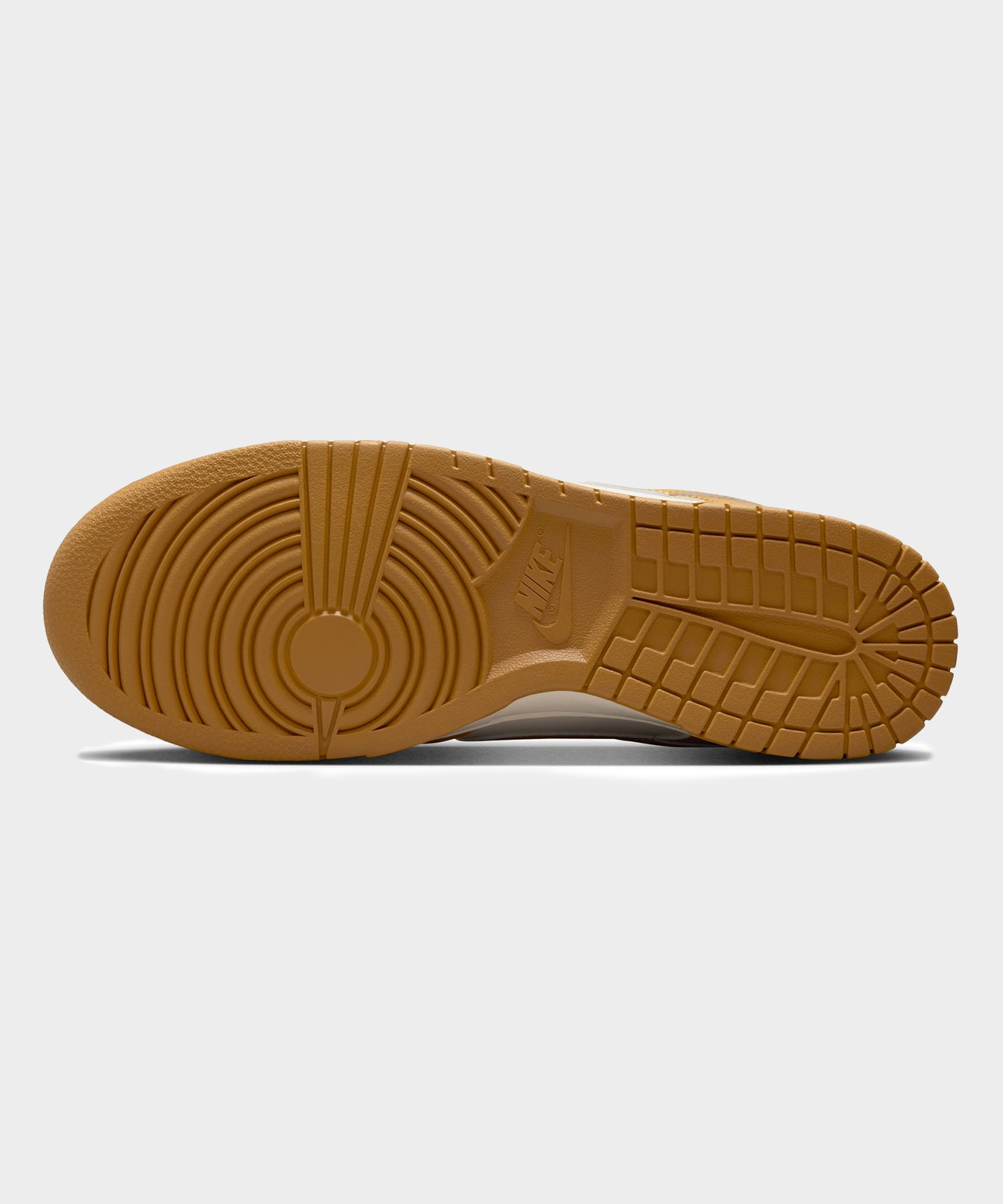 Nike Dunk Low Retro Sneaker - Image 6
