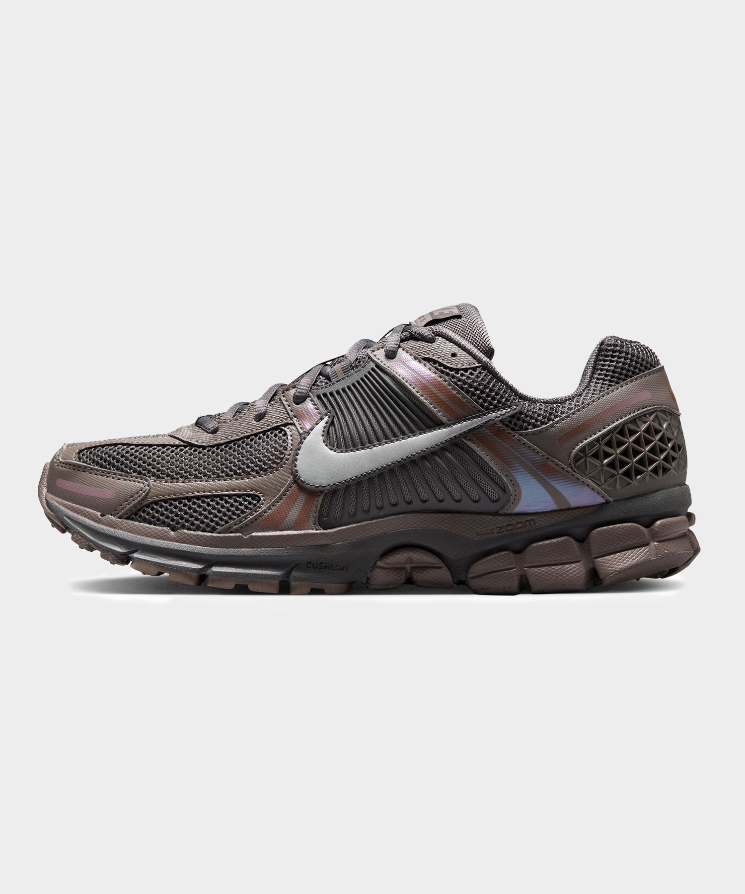 Nike Zoom Vomero 5 Sneaker - Image 3
