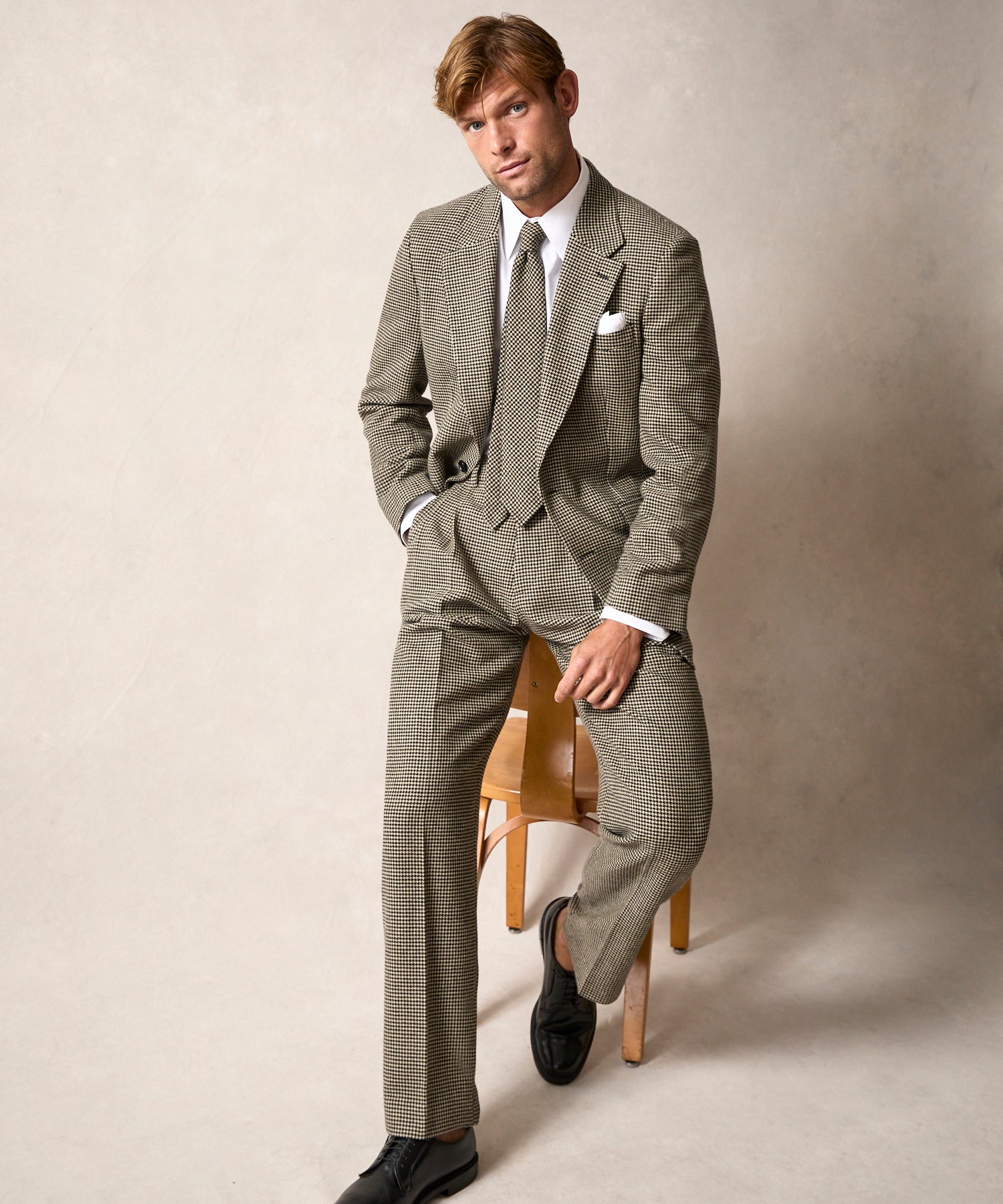 Italian Flannel Wythe Jacket in Cream Houndstooth - Image 6