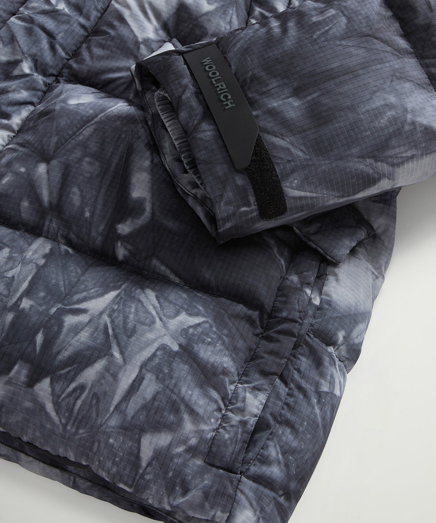 Todd Snyder x Woolrich Tie-Dye Glacier Puffer Jacket - Image 9