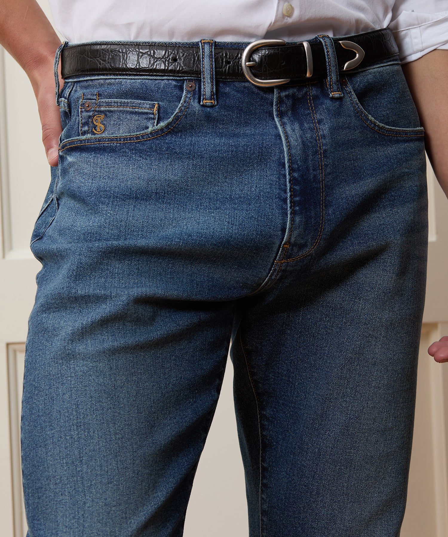High-Rise Slim Stretch Jean in Medium Indigo - Image 5