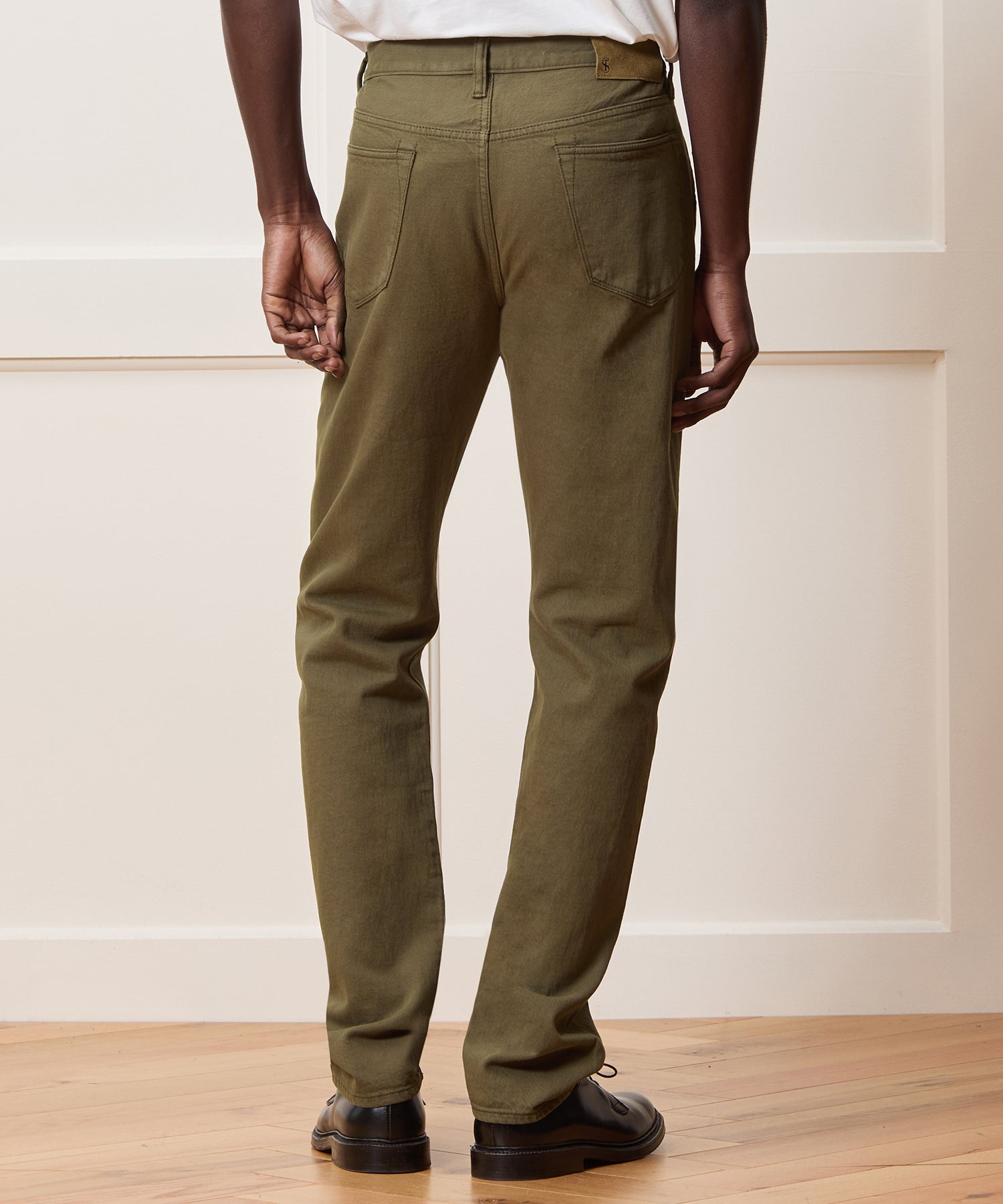 Slim Garment-Dyed Jean in Olive - Image 5