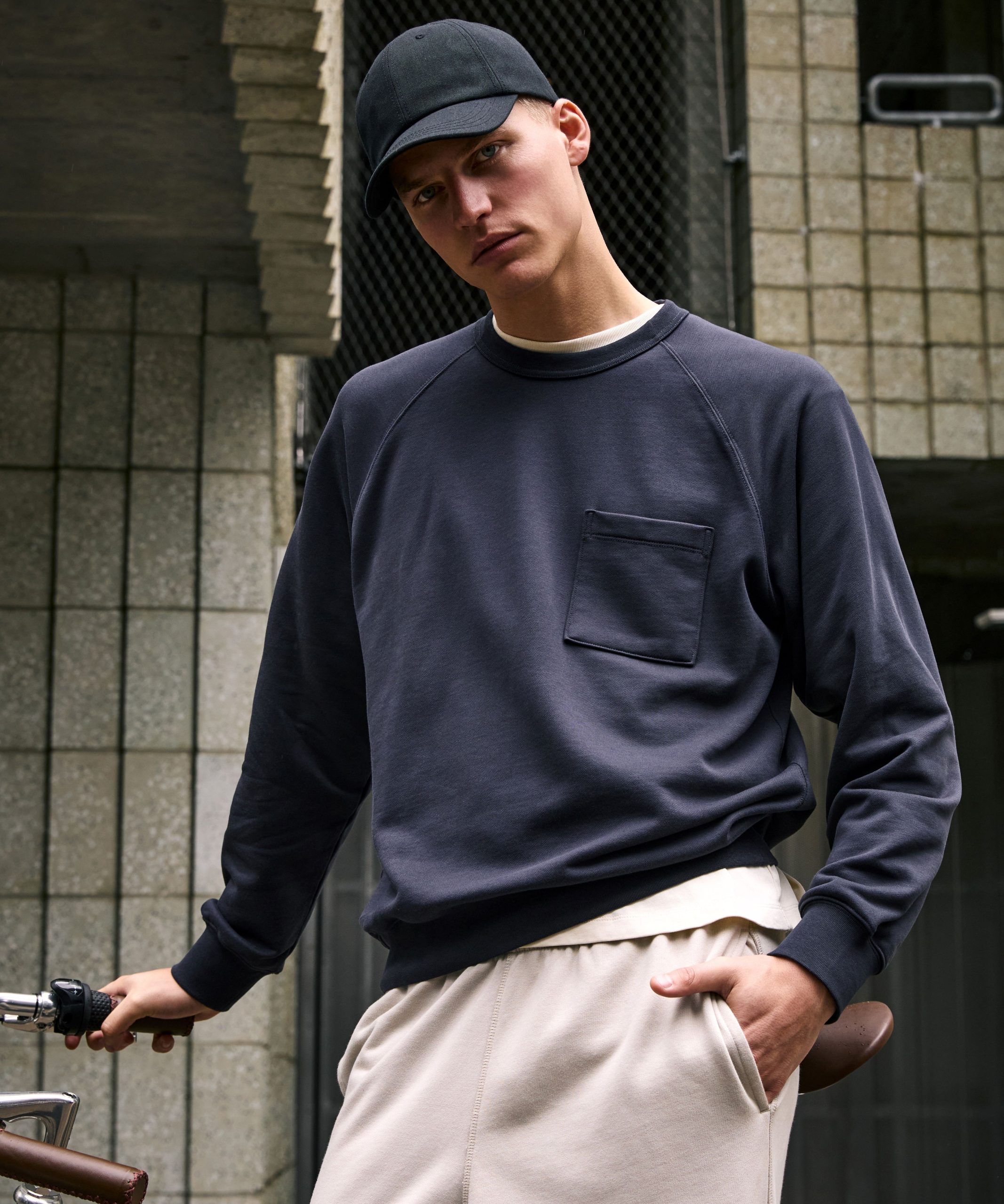 Portuguese Terry Pocket Sweatshirt - Image 6