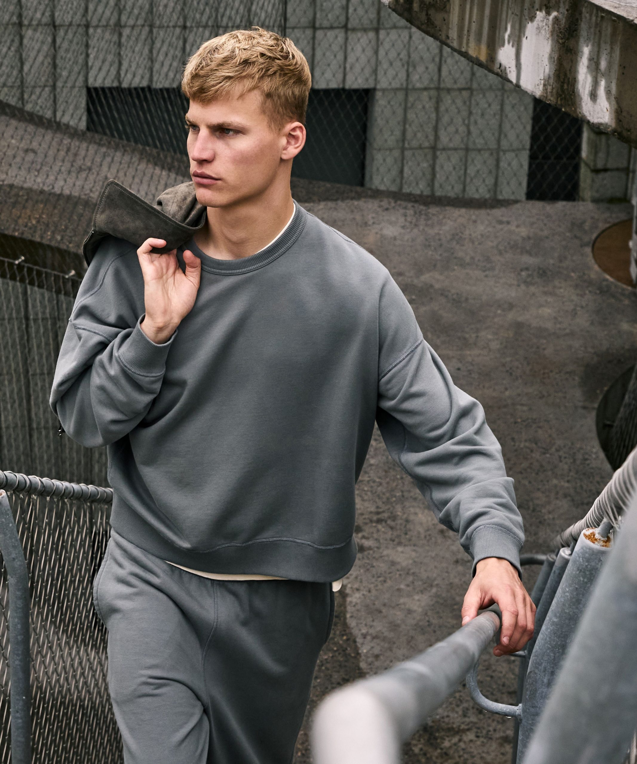 Relaxed Portuguese Terry Crewneck - Image 6