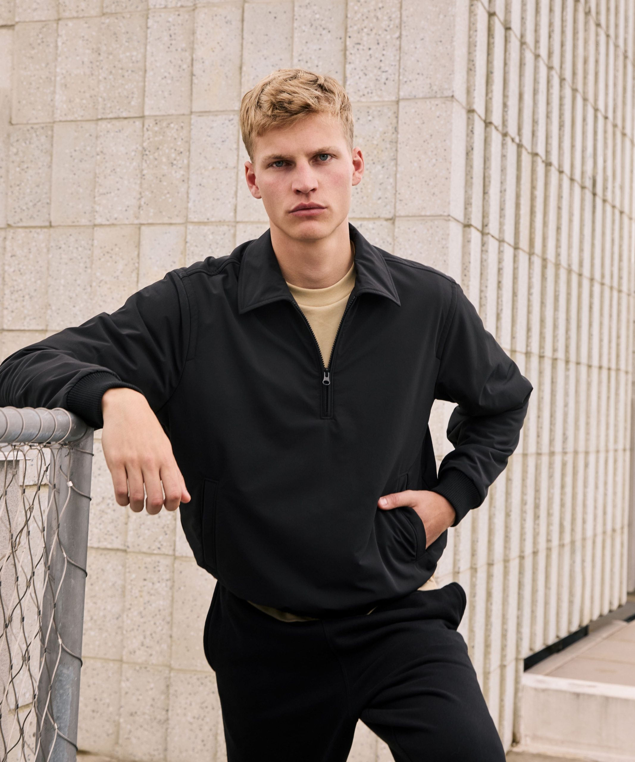 Lightweight Nylon Quarter-Zip Jacket - Image 5