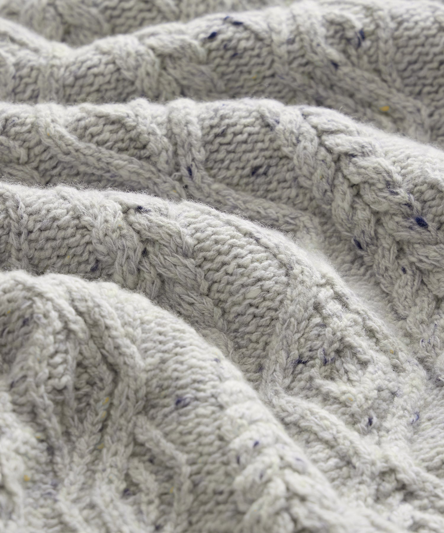 Inis Me??in Cashmere-Merino Aran Turtle Neck - Image 8