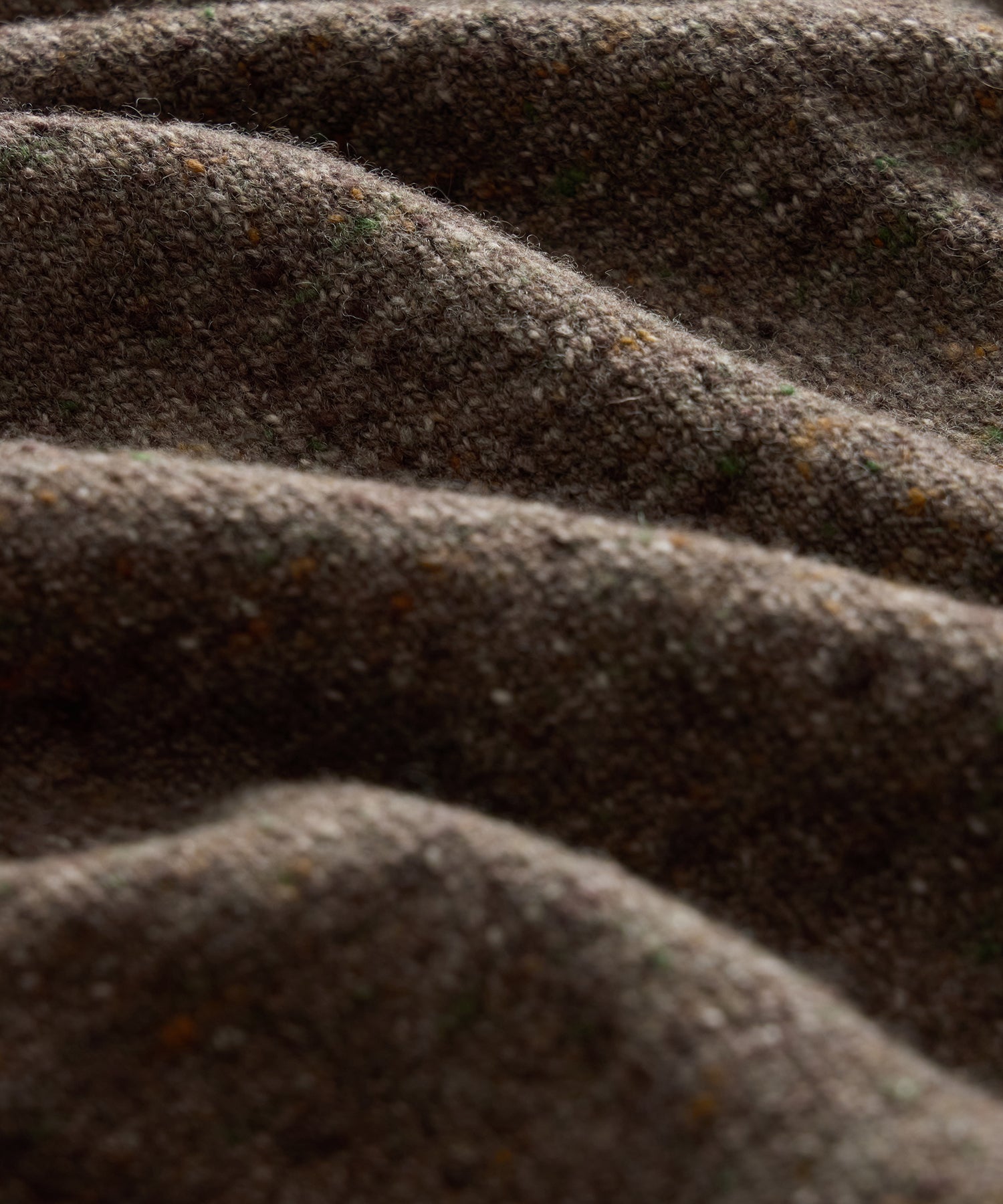 Inis Meáin Merino-Cashmere V-Neck Sweater - Image 8