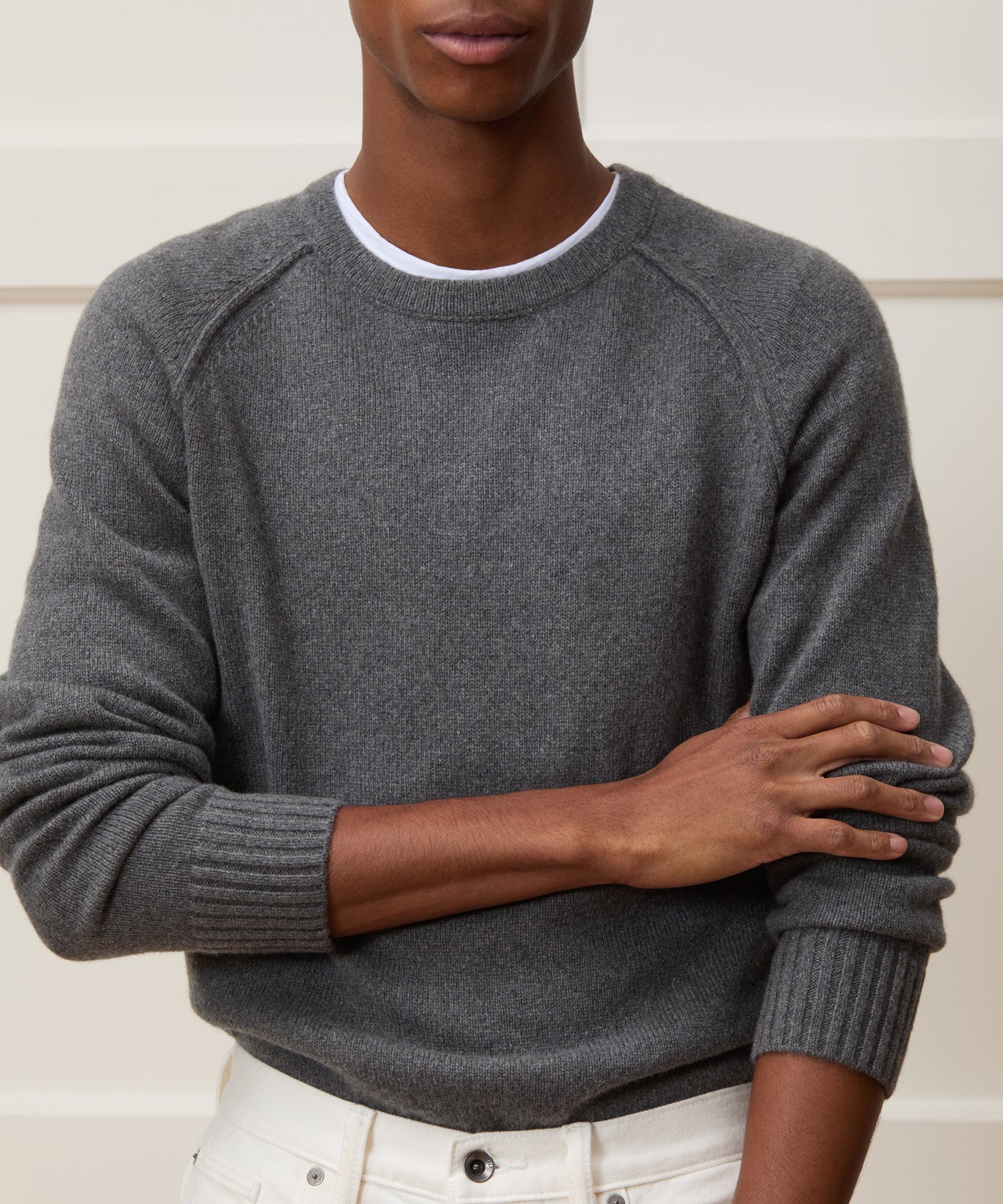 Nomad Cashmere Crewneck - Image 4