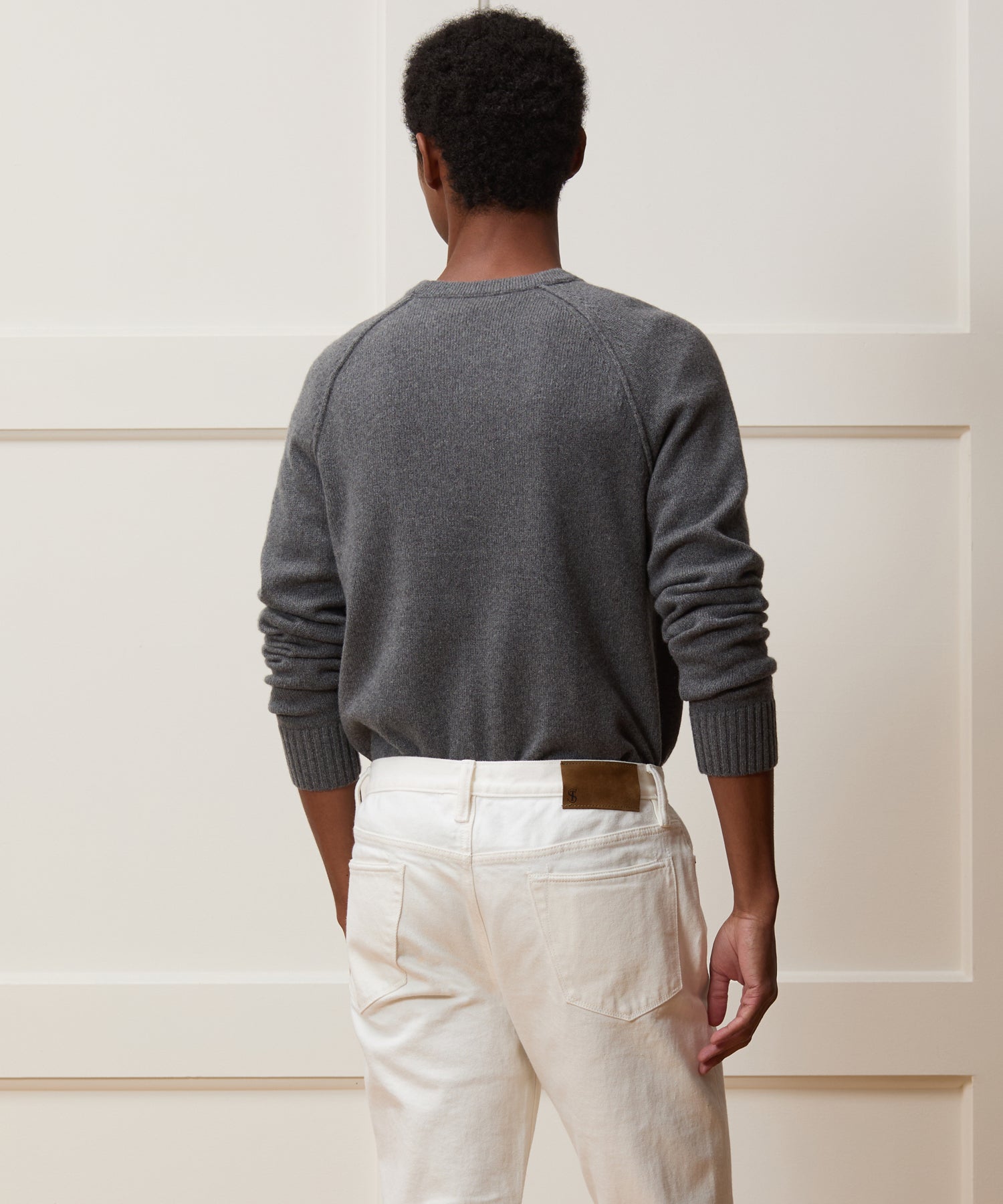 Nomad Cashmere Crewneck - Image 5