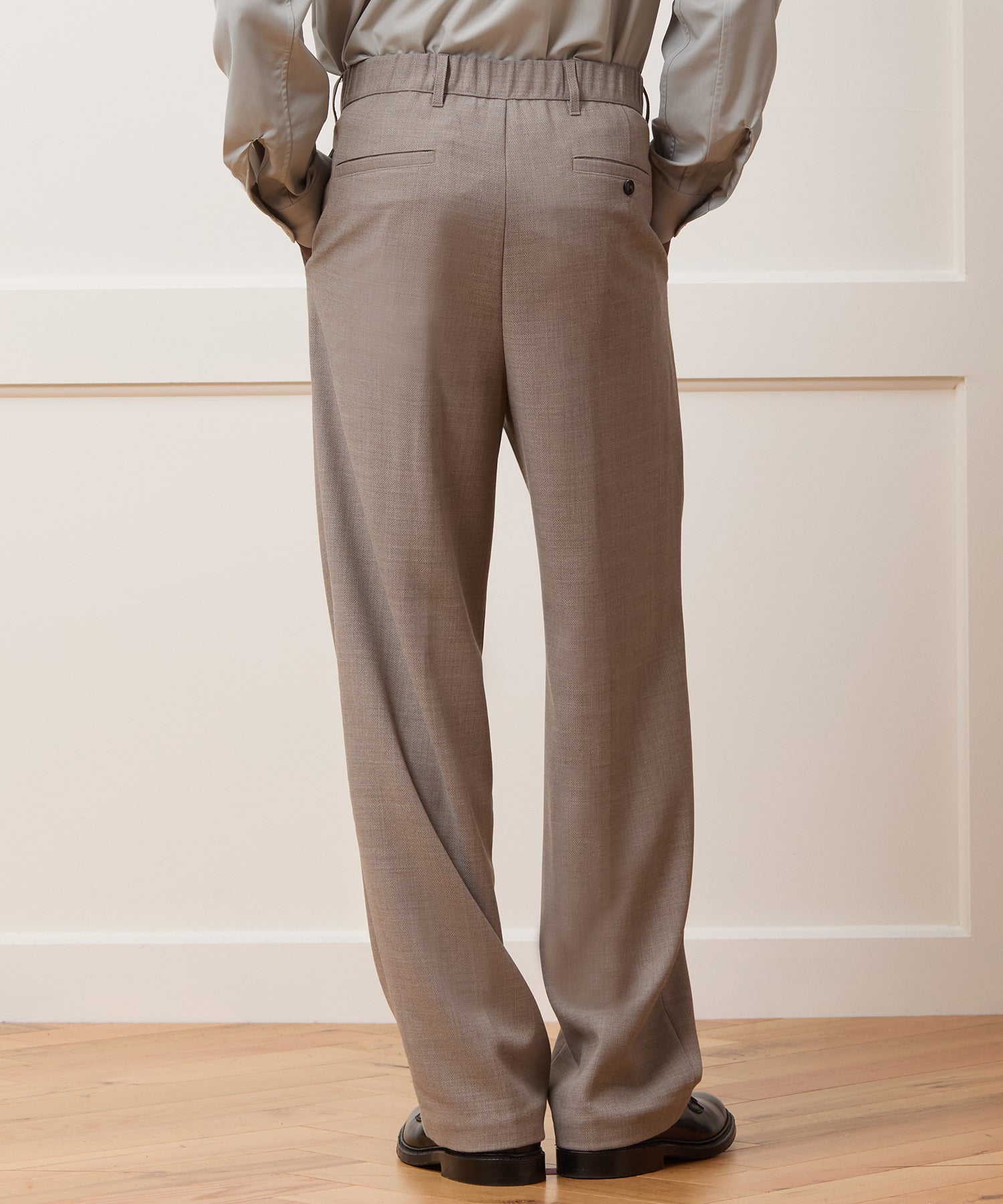 Relaxed Italian Wool Crepe Trouser - Image 5