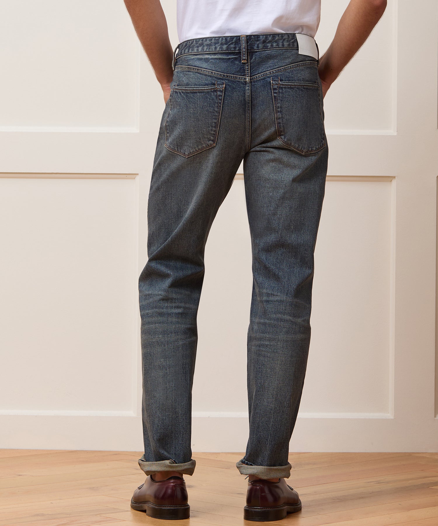 Straight Japanese Selvedge Stretch Jean in Worn Wash - Image 5