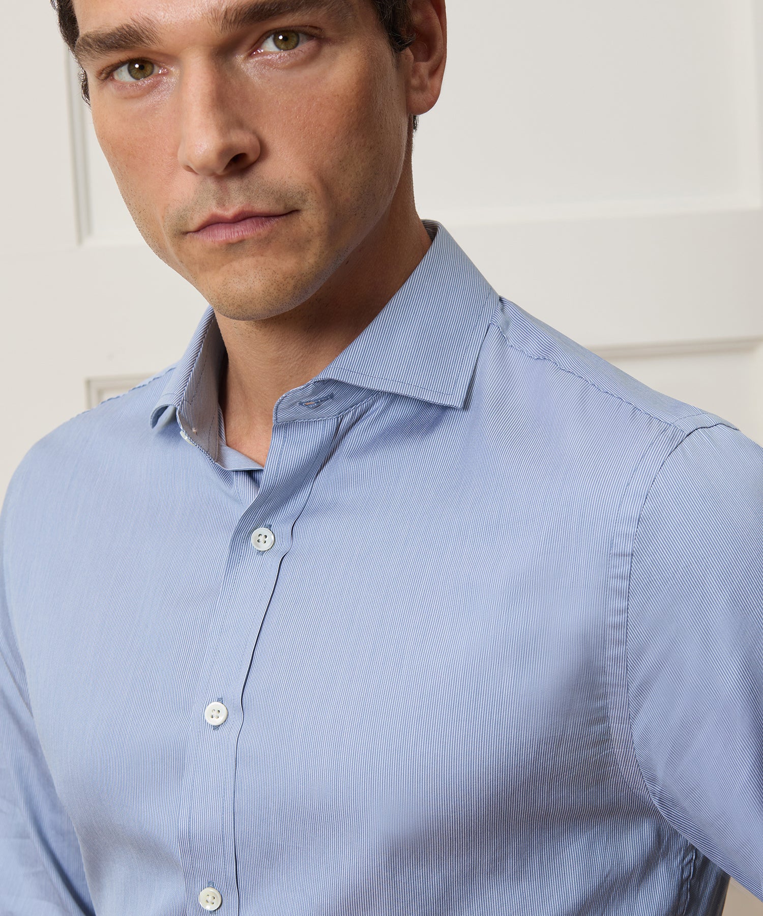 Slim Cotton-Silk Spread Collar Dress Shirt - Image 4