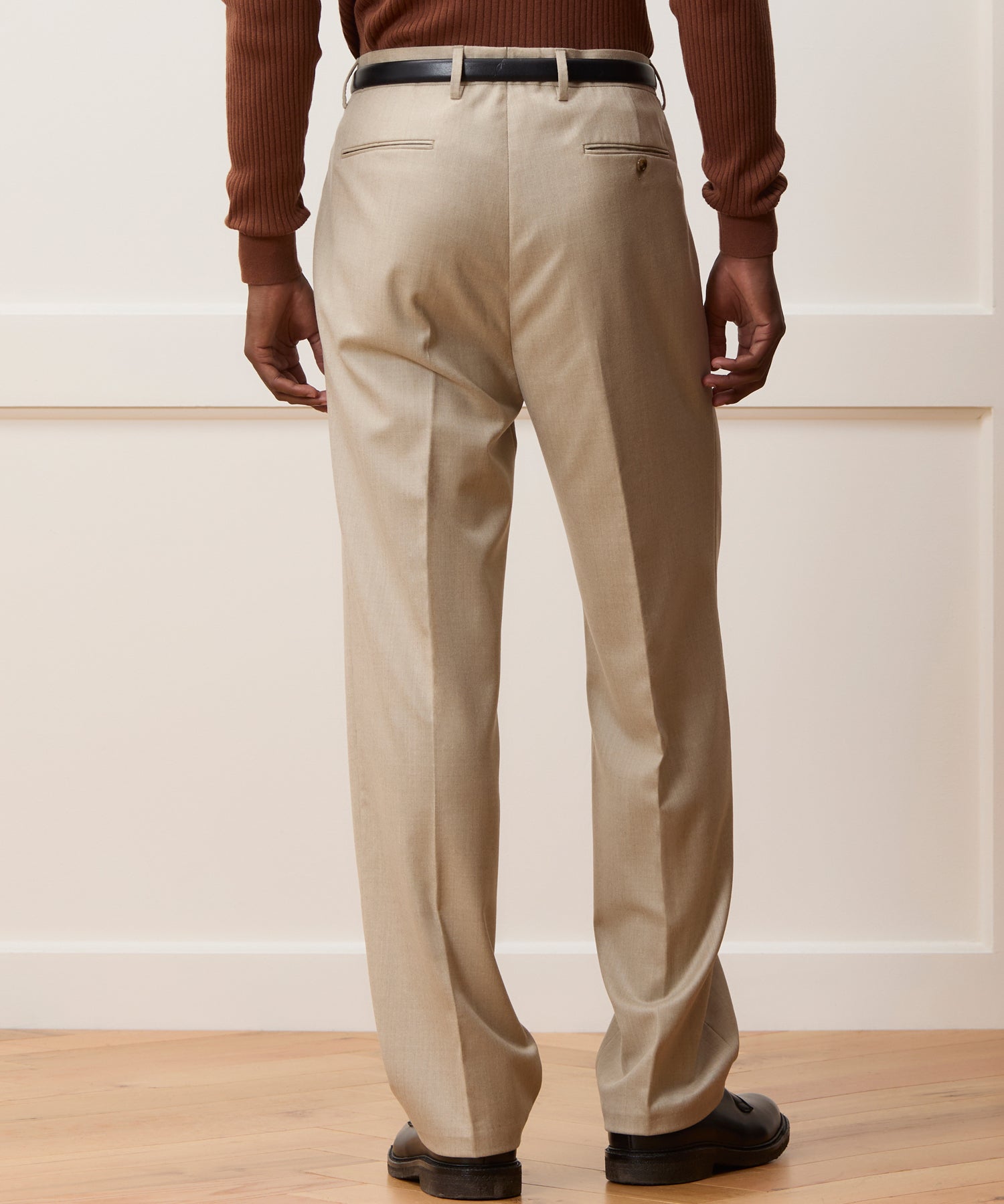 Relaxed Italian Flannel Sutton Suit - Image 5