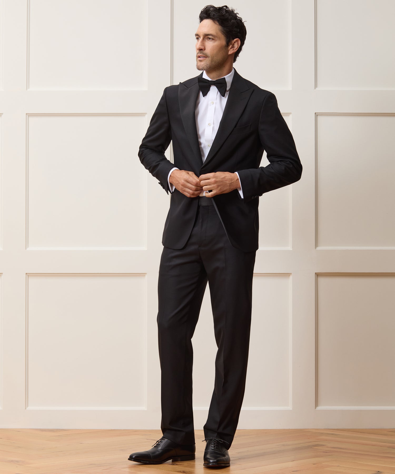 Italian Wool Peak Lapel Tuxedo Jacket - Image 3