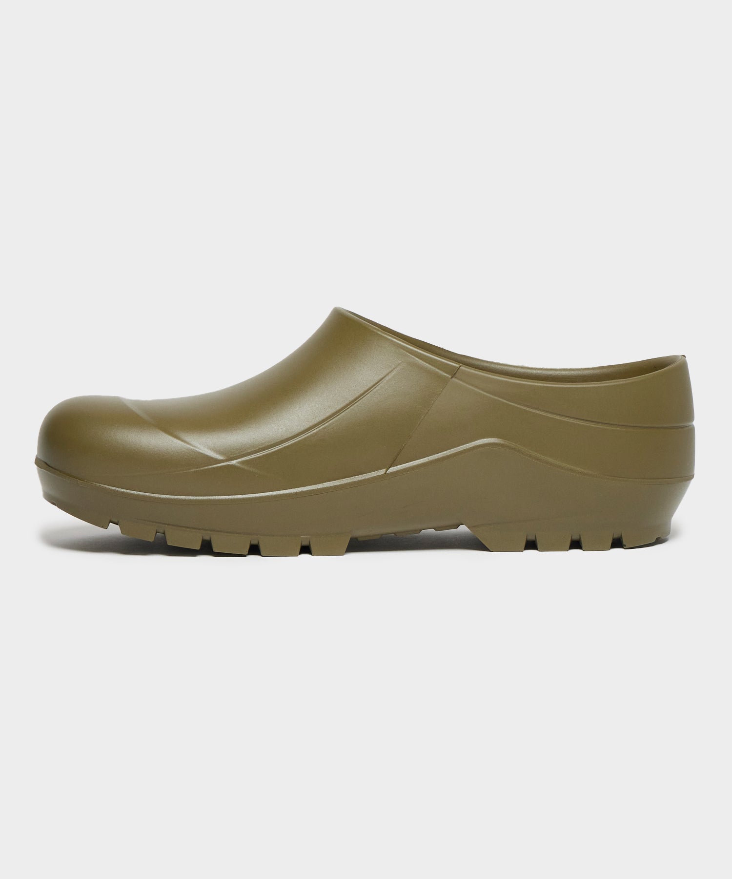 Todd Snyder x Gardenheir Rubber Clogs in Snyder Olive - Image 5