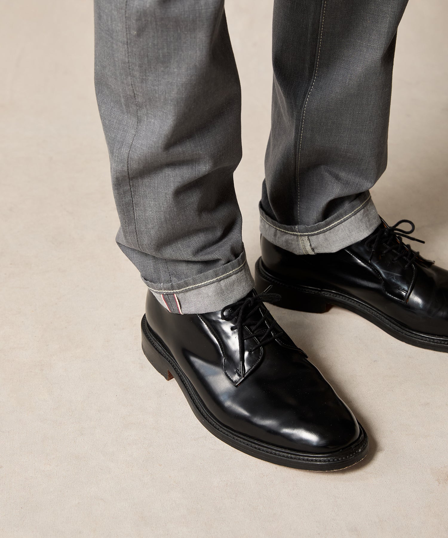 Slim Lightweight Japanese Selvedge Jean in Light Charcoal - Image 5