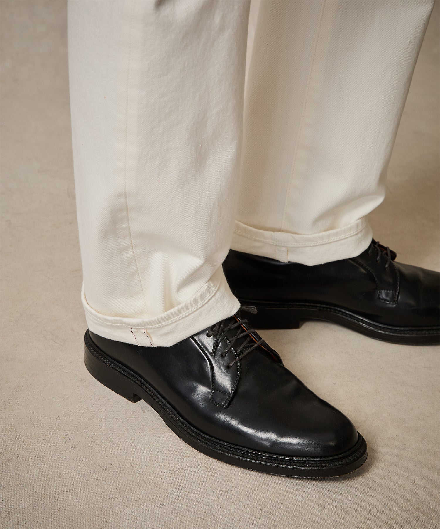 Straight Japanese Selvedge Stretch Jean in White - Image 6