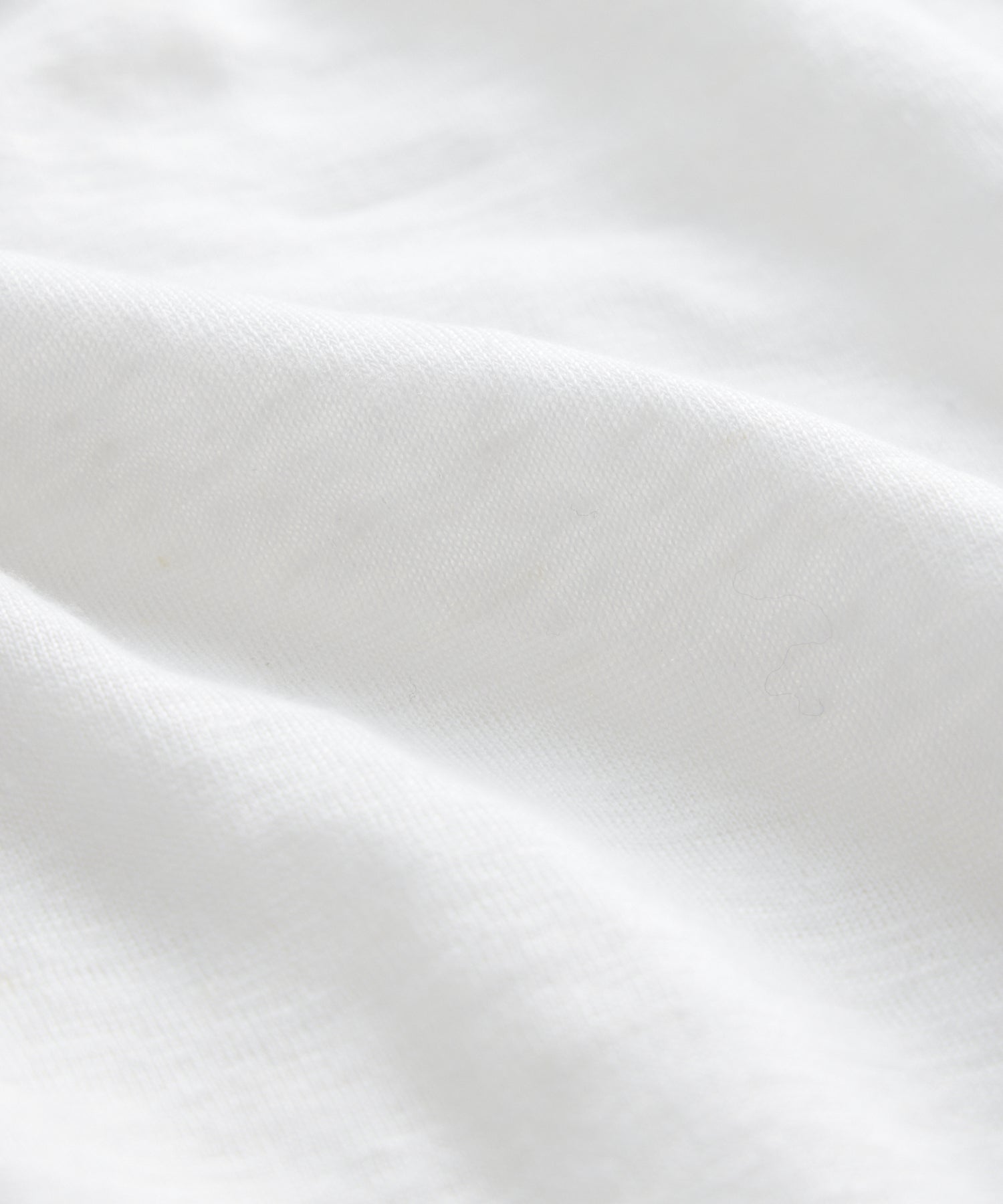 Linen Jersey Henley in White - Image 3