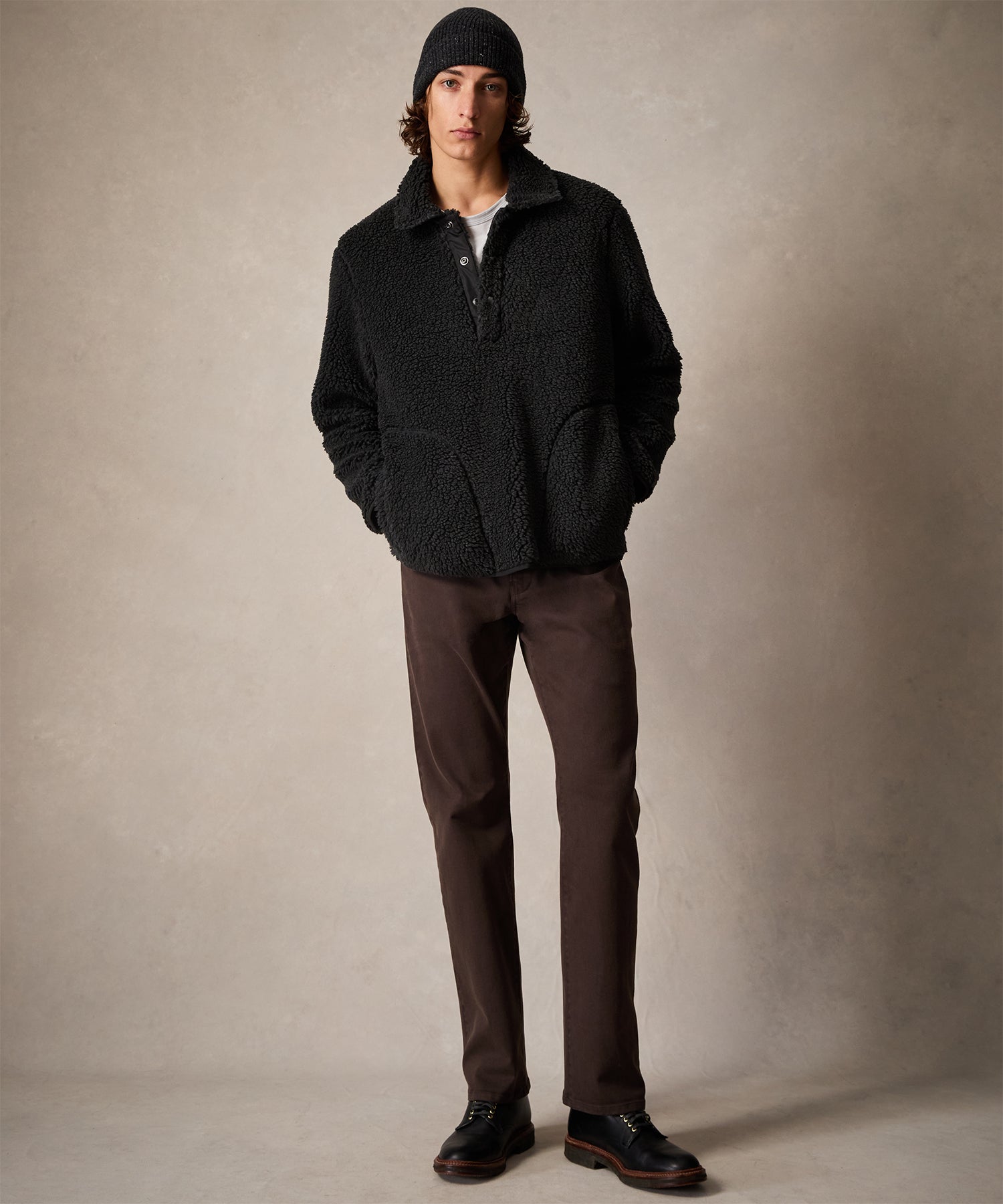 Sherpa Snap Pullover in Charcoal - Image 4