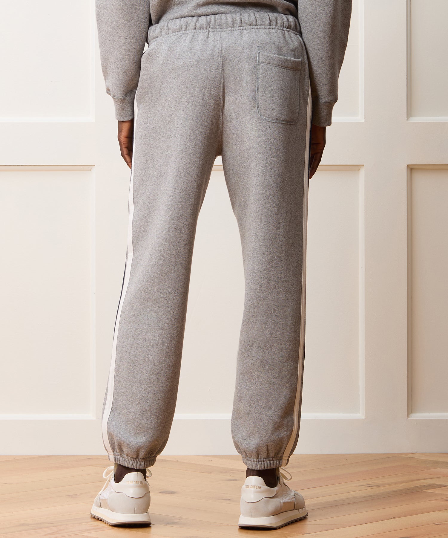 Champion Relaxed Fleece Striped Sweatpant - Image 4