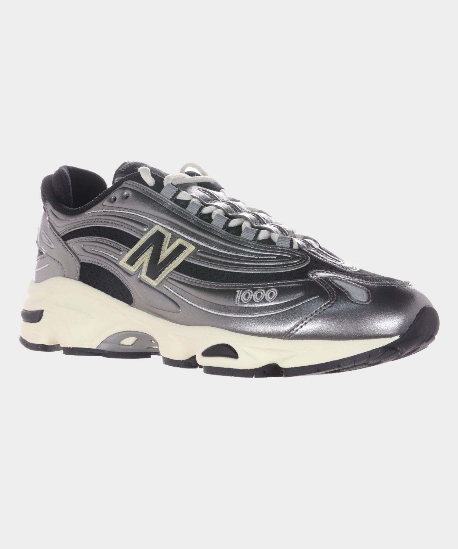 New Balance M1000 in Silver Metallic - Image 3