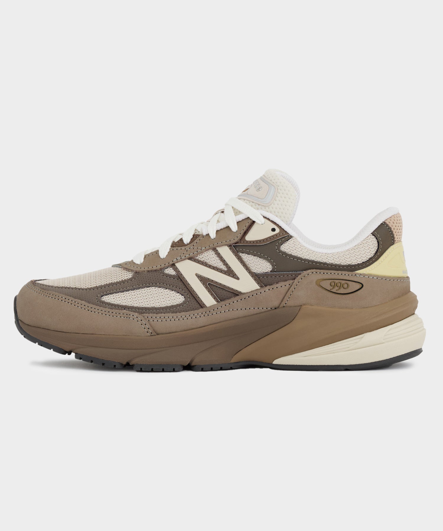 New Balance U990v6 Sneaker - Image 4