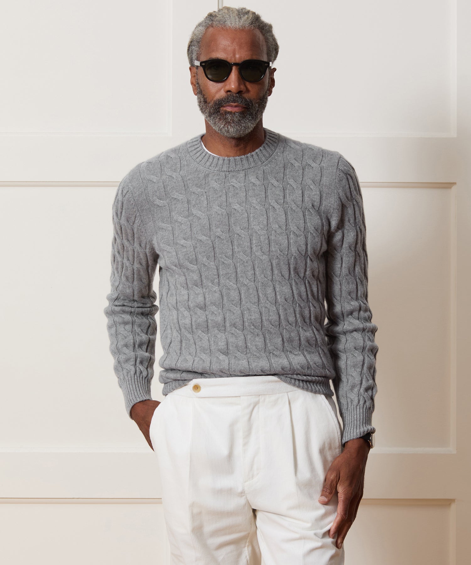 Italian Cashmere Cable Knit Sweater - Image 2