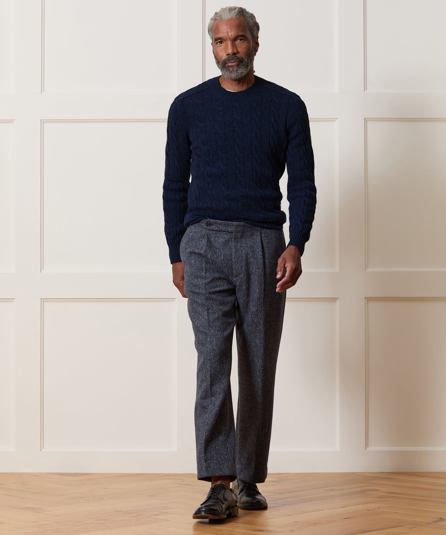 Italian Cashmere Cable Knit Sweater - Image 3