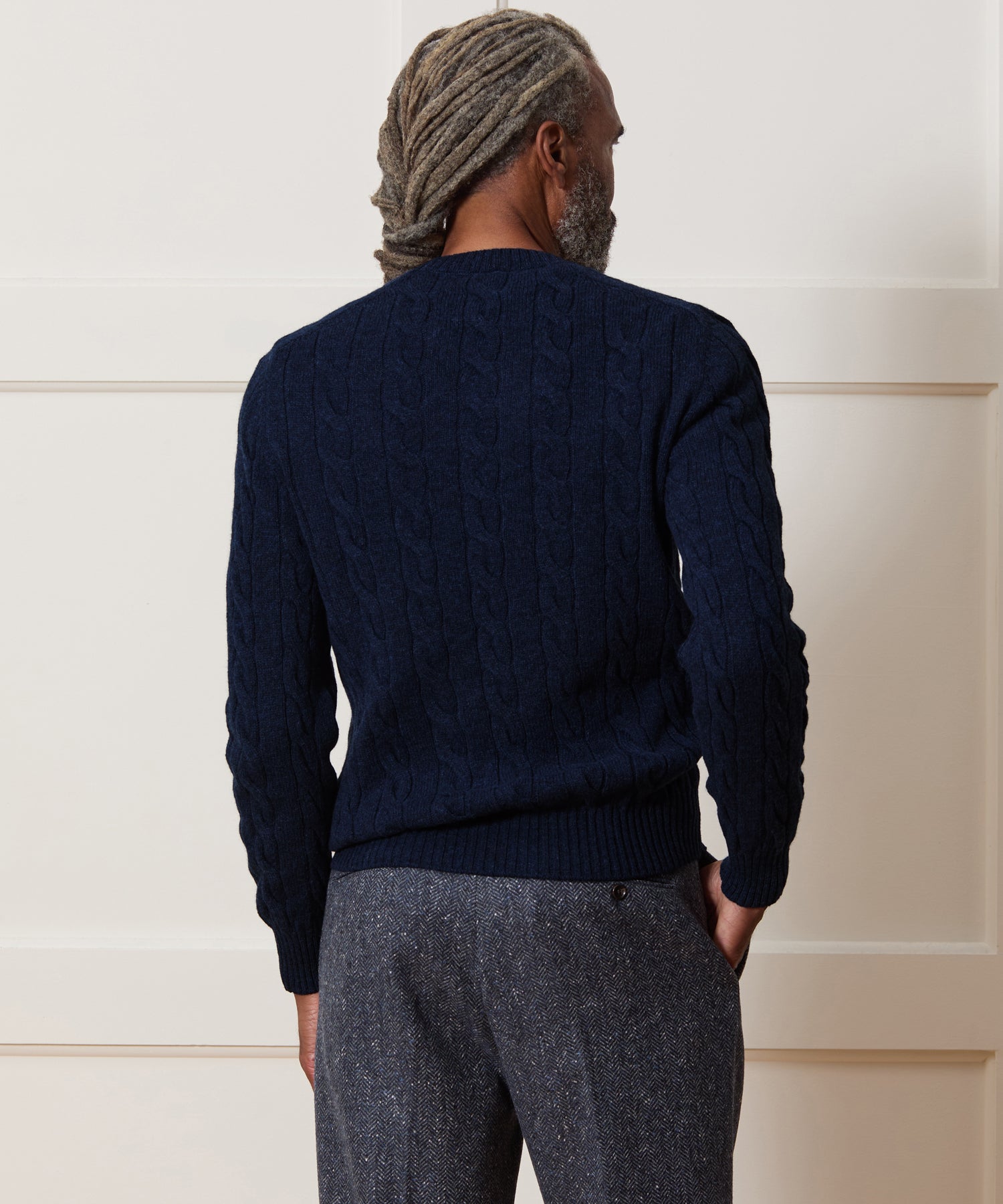 Italian Cashmere Cable Knit Sweater - Image 5