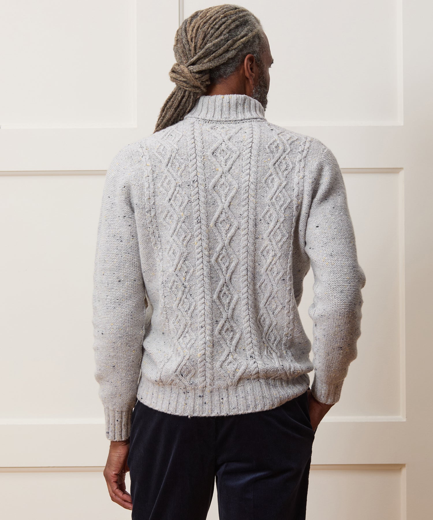 Inis Me??in Cashmere-Merino Aran Turtle Neck - Image 5