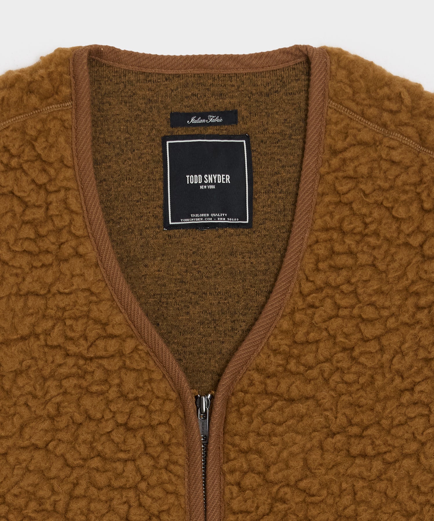 Fleece Lodge Vest - Image 3