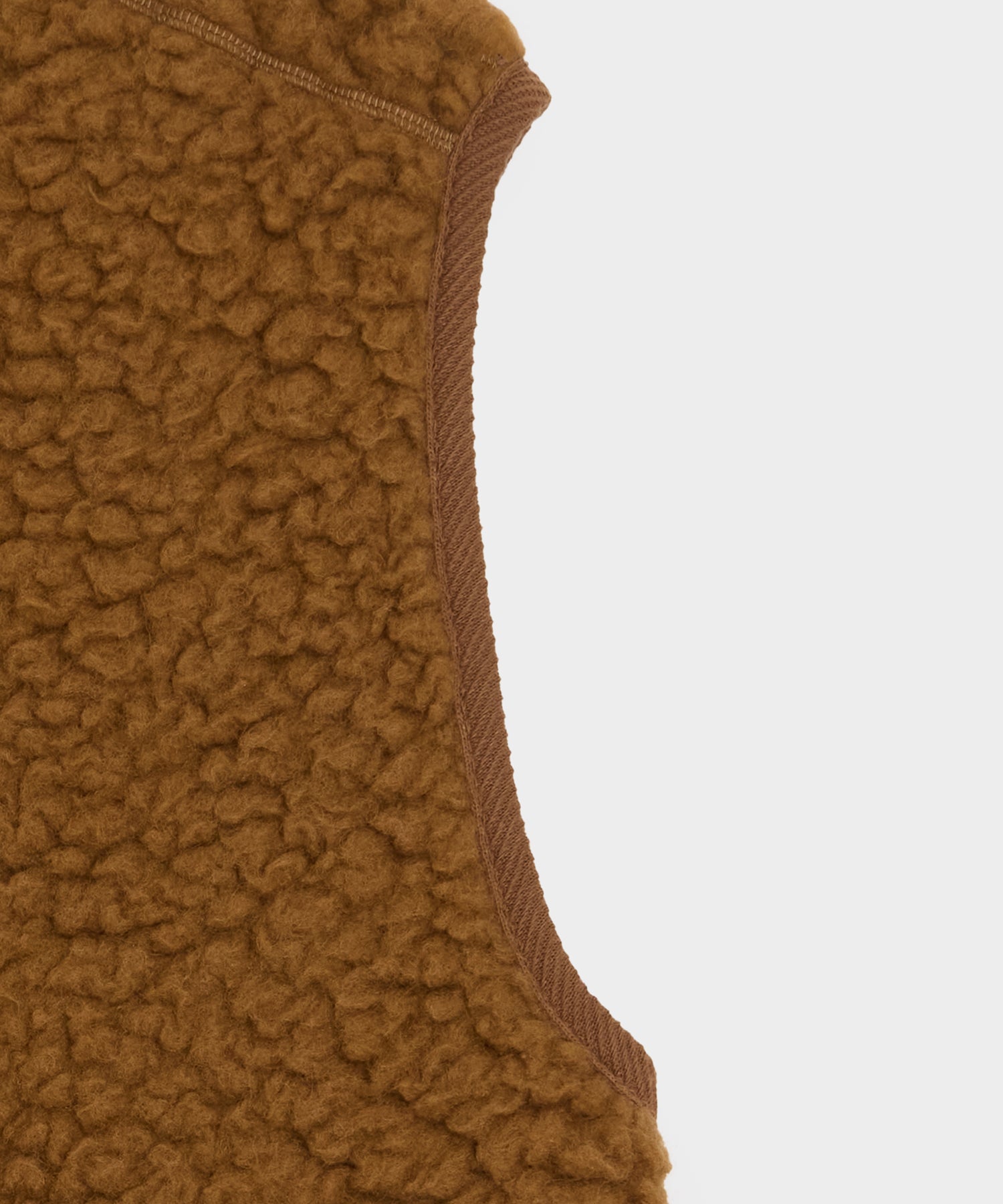 Fleece Lodge Vest - Image 4