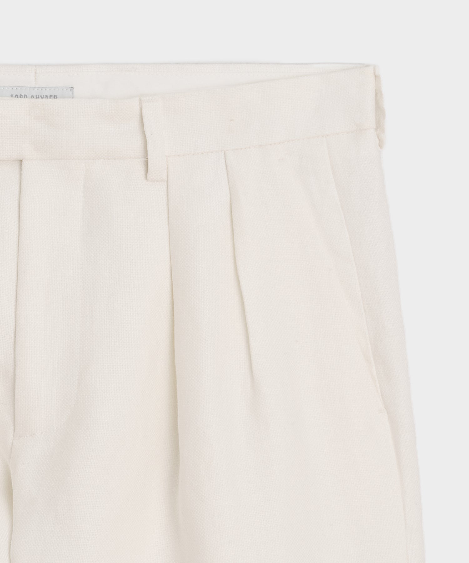 7 Italian Linen Pleated Short - Image 5