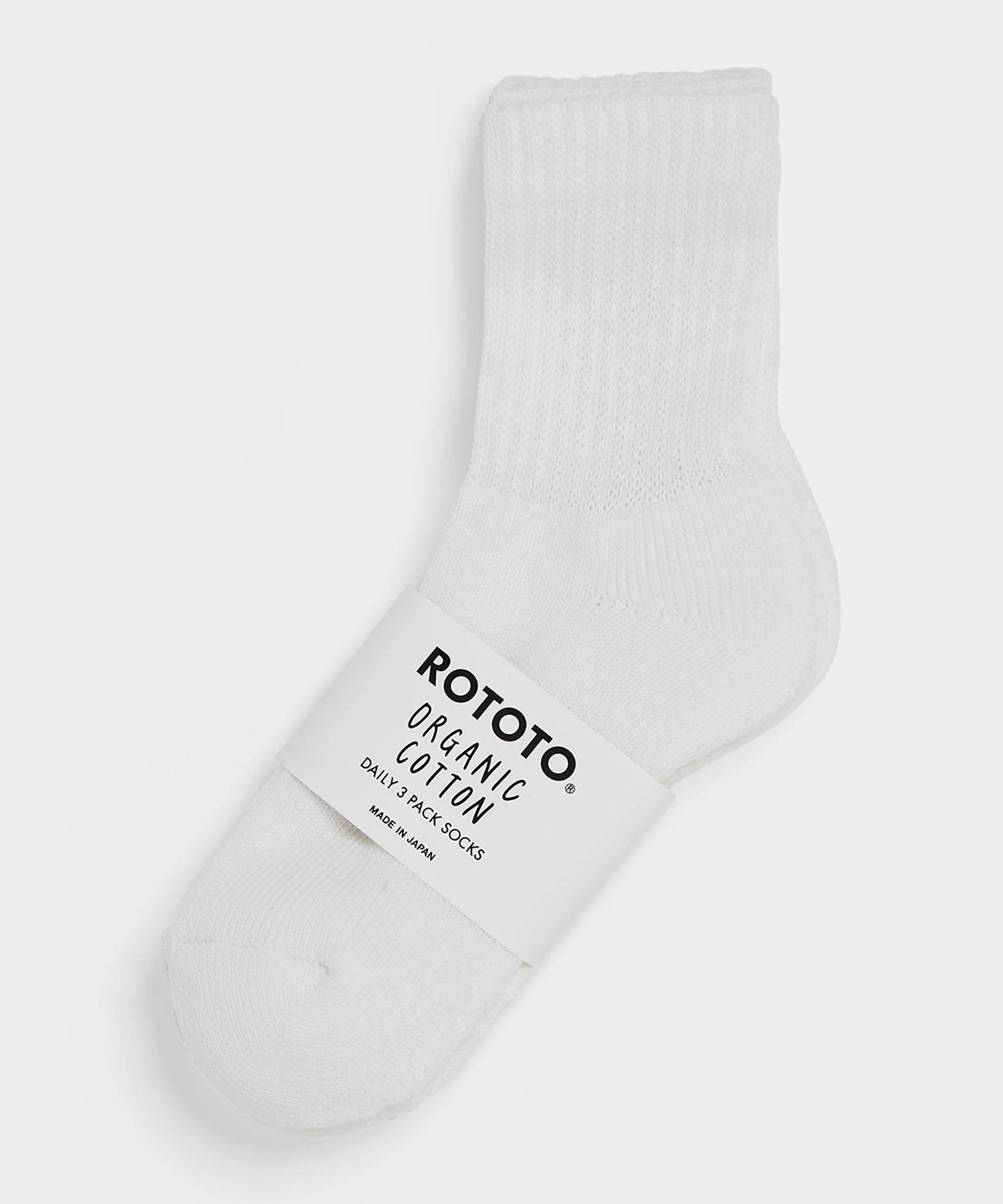 RoToTo Organic Daily 3 Pack Mini Crew Socks in White - Image 2