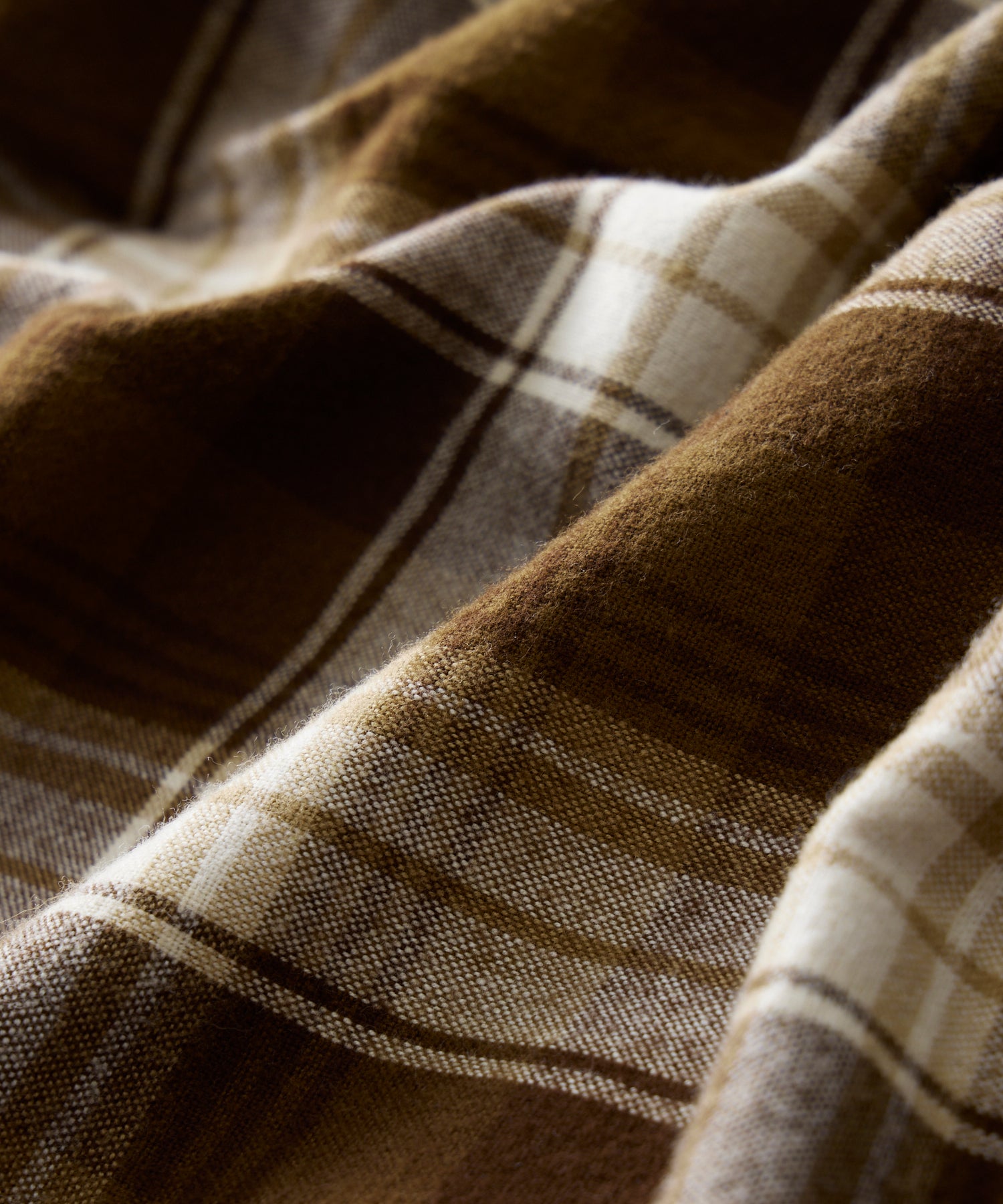 Peached Cotton Lodge Shirt in Brown Plaid - Image 2