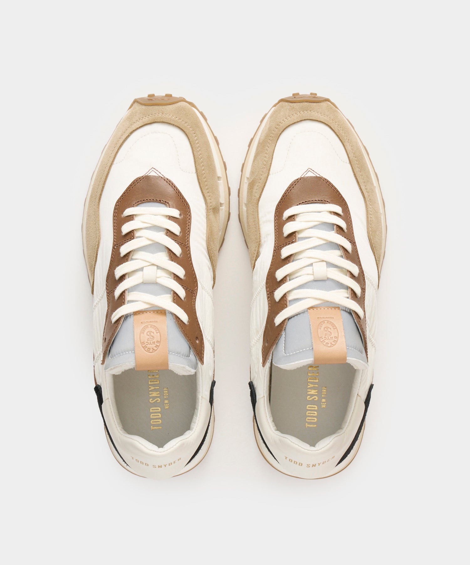 Tuscan Trainer in Nocciola - Image 4