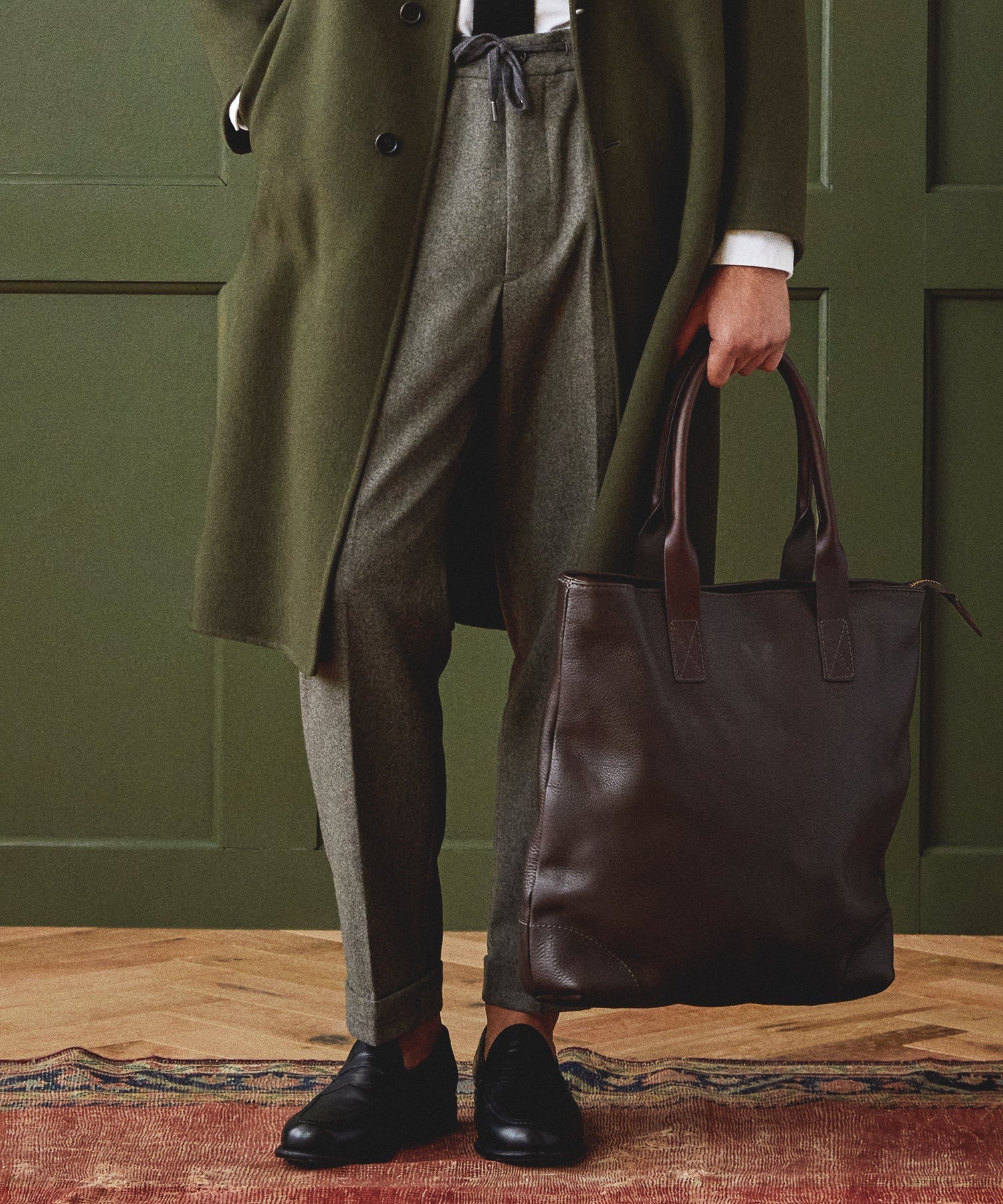Bennett Winch Leather Tote - Image 2