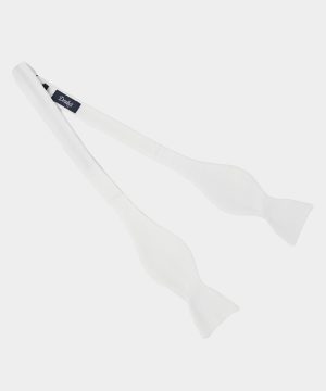 Drake's Classic Satin Bowtie in White