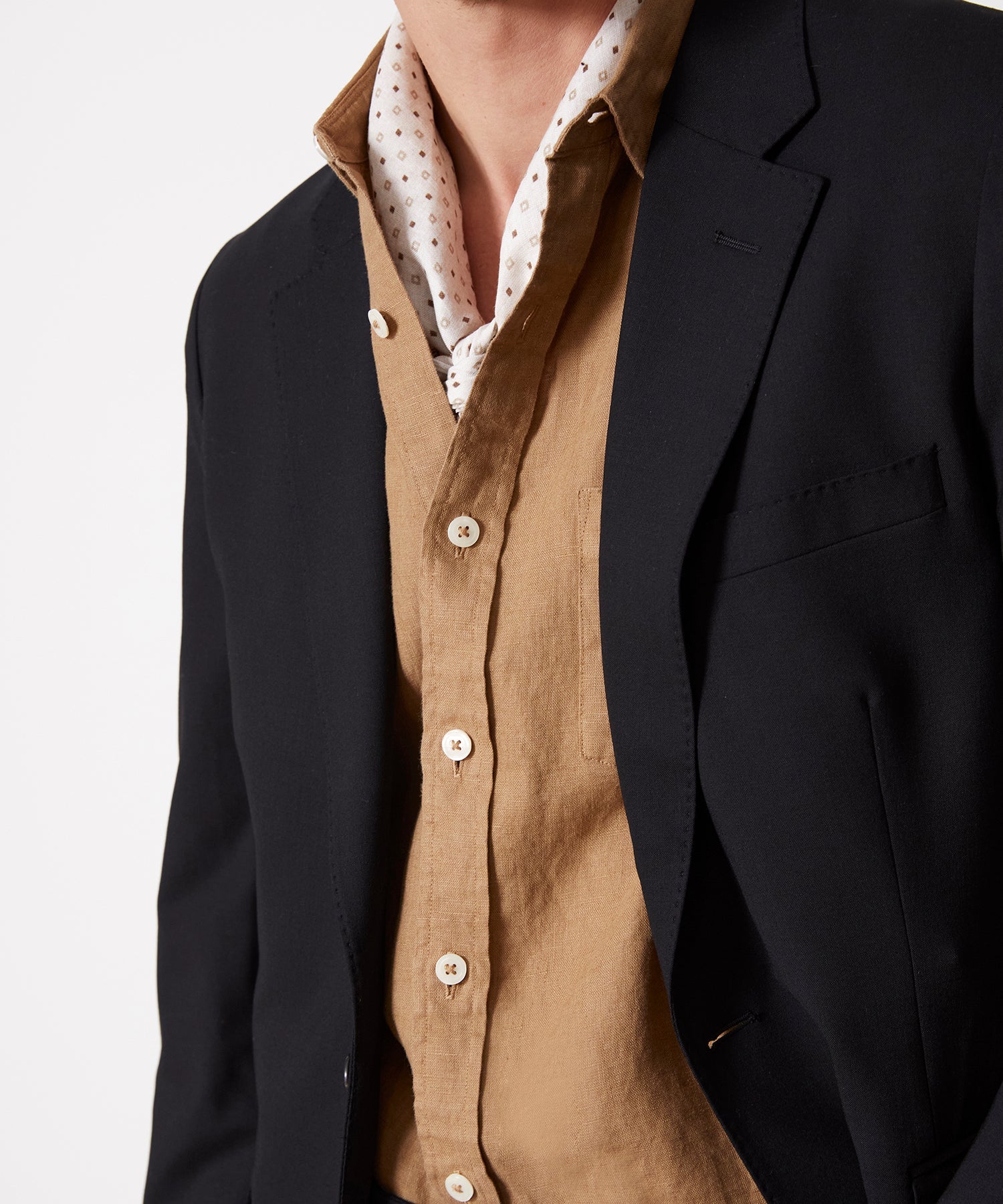Linen Geo Neckerchief in Cream - Image 2