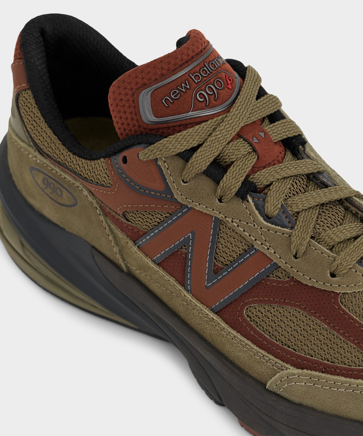 New Balance Made in USA 990v6 Sneaker - Image 3
