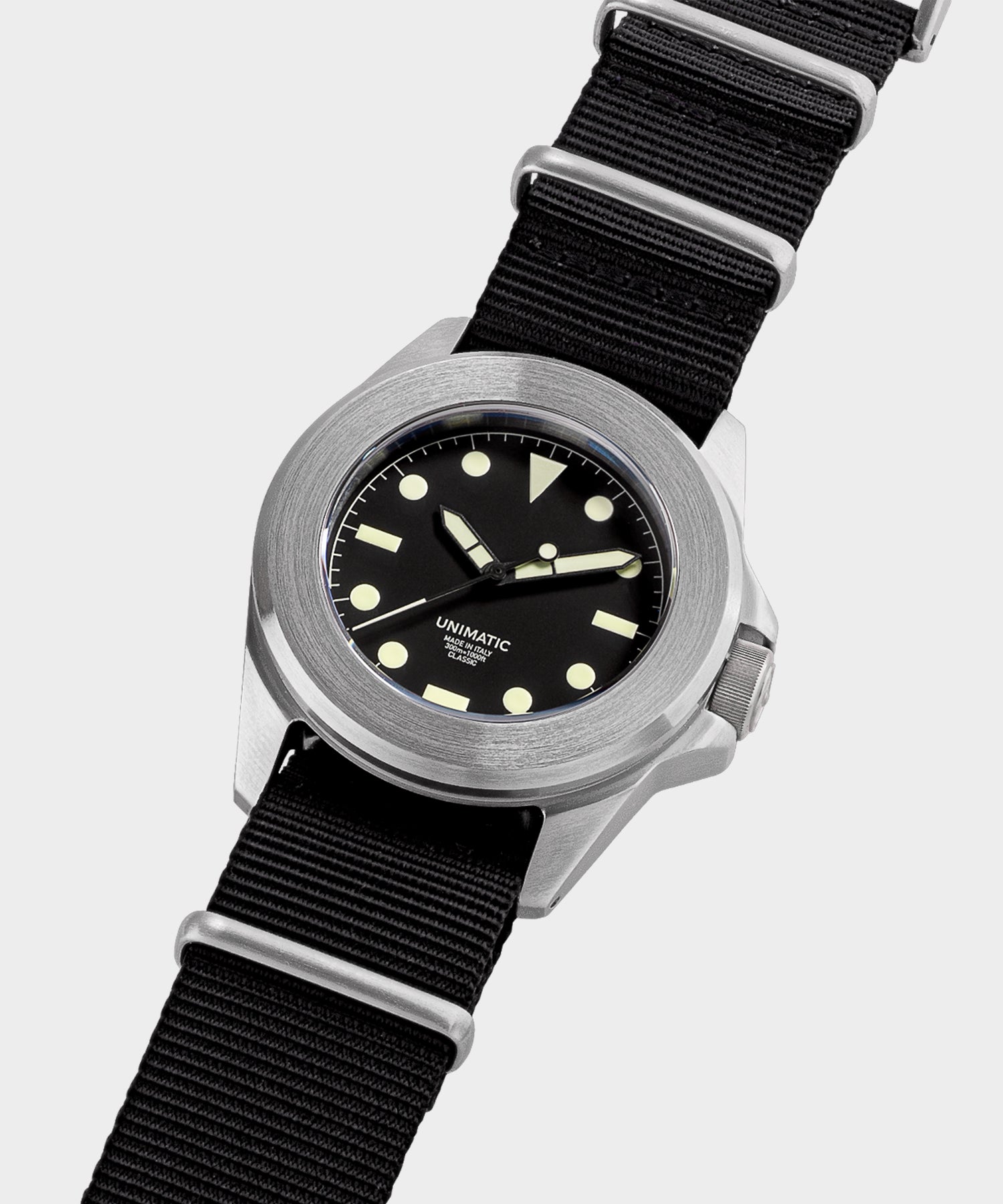 Unimatic U4 Classic Military Watch in black - Image 3