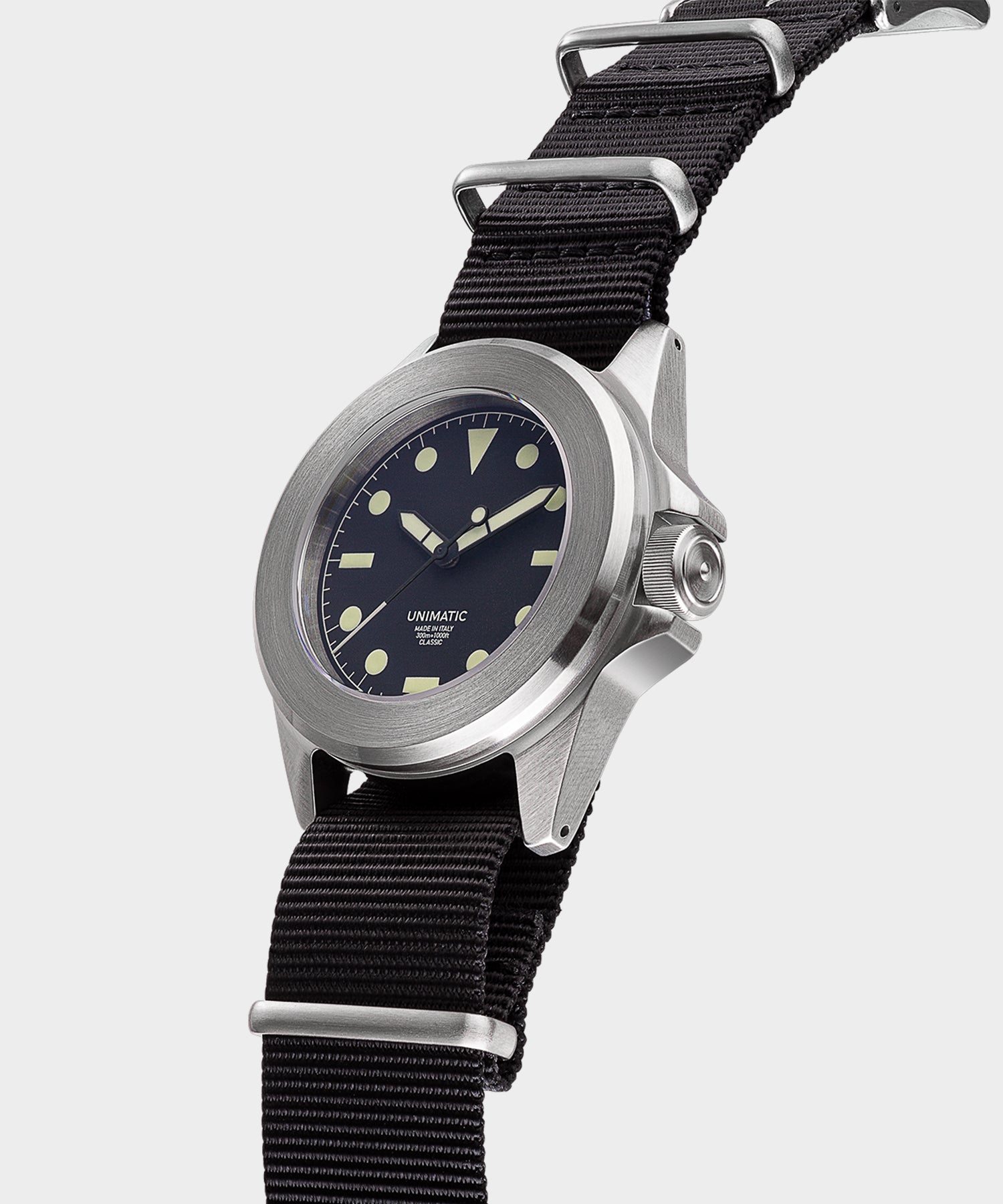 Unimatic U4 Classic Military Watch in black - Image 4